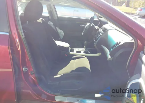 2013 Nissan Altima 2.5 S from USA, damaged, VIN 1N4AL3AP7DC158063